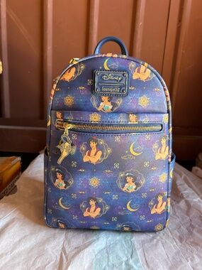 Loungefly Disney Aladdin Jasmine Mini Backpack AOP Magic Lamp Exclusive